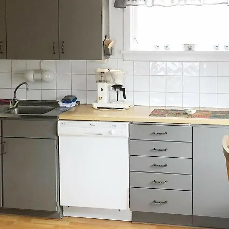 Hébergement de vacances Three-bedroom Holiday In 3 *